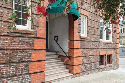 1700 Vallejo St, San Francisco, CA 94123 photo 4