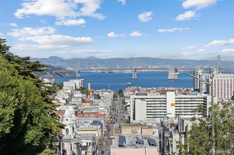 View/Area - 1107 Broadway, San Francisco, CA 94109 photo 6 of 6