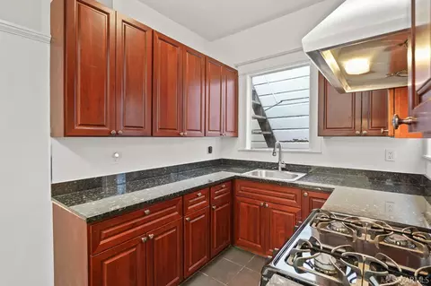 Kitchen - 1107 Broadway, San Francisco, CA 94109 photo 1 of 5