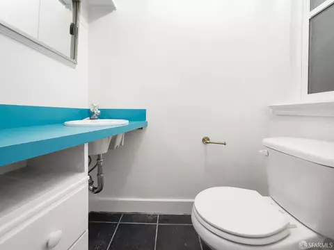 Bath - 1107 Broadway, San Francisco, CA 94109 photo 5 of 5