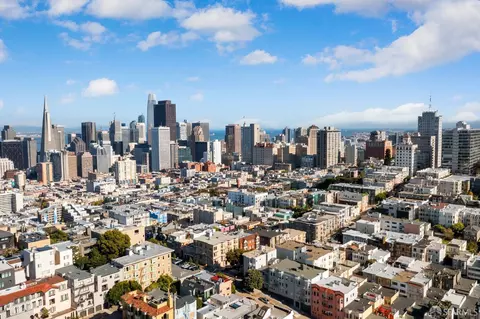 View/Area - 1107 Broadway, San Francisco, CA 94109 photo 4 of 6