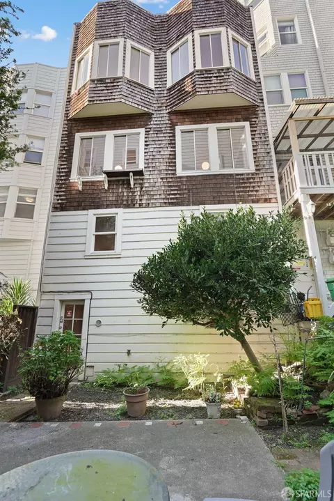 Exterior - 1107 Broadway, San Francisco, CA 94109 photo 5 of 11