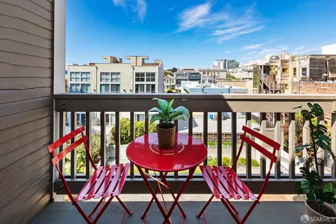 Exterior - 2040 Sutter St #505, San Francisco, CA 94115 photo 1 of 6