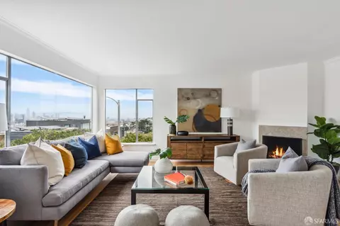 Living - 45 Romain St, San Francisco, CA 94114 photo 2 of 6
