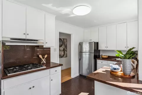 Kitchen - 45 Romain St, San Francisco, CA 94114 photo 4 of 5