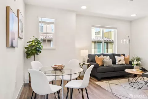 Dining - 635 Alamo Ct, Mountain View, CA 94043 photo 1 of 1