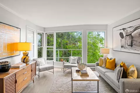 1260 Clay St #205, San Francisco, CA 94108