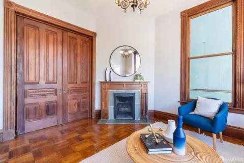 Living - 418 45th Ave, San Francisco, CA 94121 photo 4 of 5
