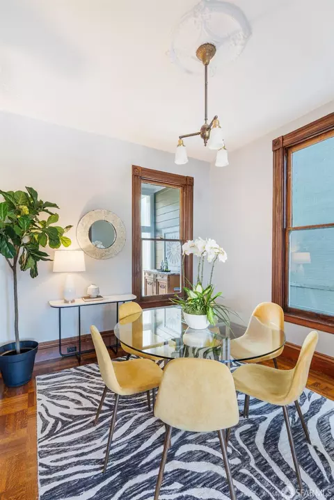 Dining - 418 45th Ave, San Francisco, CA 94121 photo 1 of 2
