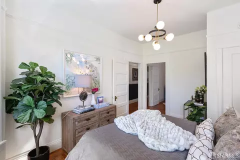 Bedroom - 28 Lloyd St, San Francisco, CA 94117 photo 4 of 6