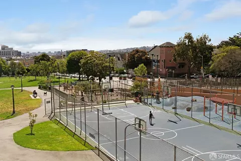 View/Area - 28 Lloyd St, San Francisco, CA 94117 photo 20 of 28