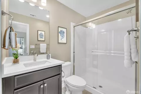1301 Antonella Pl, Hayward, CA 94541 photo 16