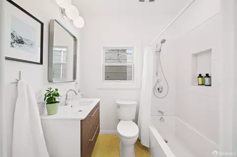 Bath - 2524 19th St, San Francisco, CA 94110 photo 1 of 5