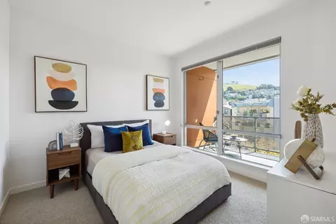 Bedroom - 555 Bartlett St #306, San Francisco, CA 94110 photo 4 of 6