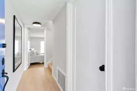 Entry Way - 2670 45th Ave, San Francisco, CA 94116 photo 1 of 1