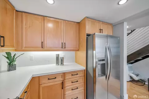 Kitchen - 2068 3rd St #17, San Francisco, CA 94107 photo 3 of 7