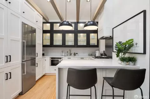 Kitchen - 477 Hickory St, San Francisco, CA 94102 photo 3 of 6