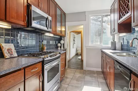 Kitchen - 1422 46th Ave, San Francisco, CA 94122 photo 2 of 2