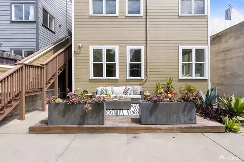 Exterior - 878 Shotwell St, San Francisco, CA 94110 photo 4 of 6