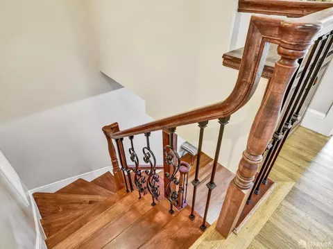 Entry Way - 579 23rd Ave, San Francisco, CA 94121 photo 4 of 5