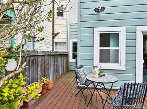 Exterior - 579 23rd Ave, San Francisco, CA 94121 photo 5 of 10