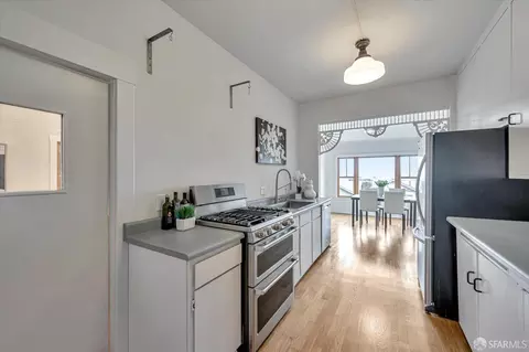 Kitchen - 2459 27th Ave, San Francisco, CA 94116 photo 6 of 6