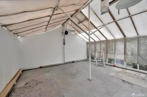 Exterior - 2459 27th Ave, San Francisco, CA 94116 photo 4 of 11