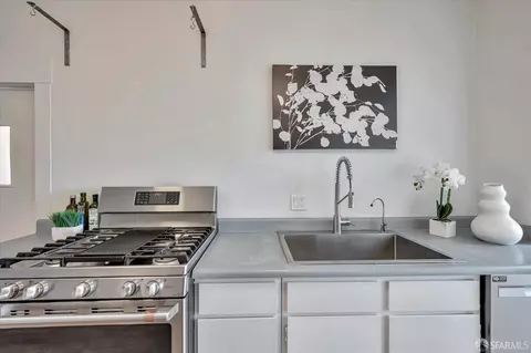 Kitchen - 2459 27th Ave, San Francisco, CA 94116 photo 3 of 6