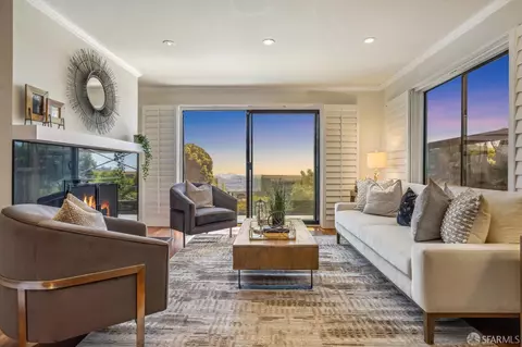 145 Gardenside Dr #5, San Francisco, CA 94131