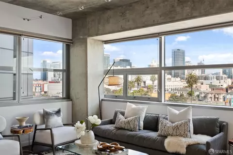 428 Alice St #706, Oakland, CA 94607