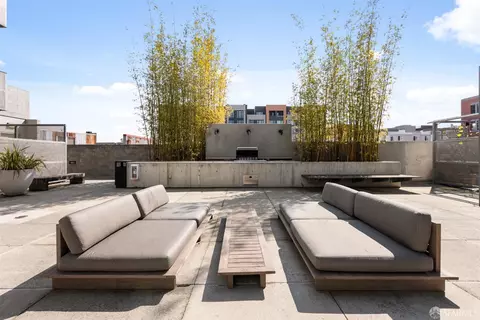 Exterior - 428 Alice St #706, Oakland, CA 94607 photo 1 of 7