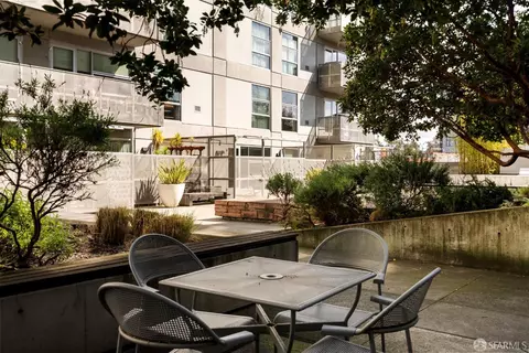Exterior - 428 Alice St #706, Oakland, CA 94607 photo 3 of 7