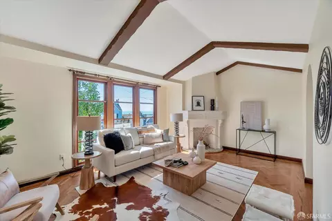 2042 17th Ave, San Francisco, CA 94116