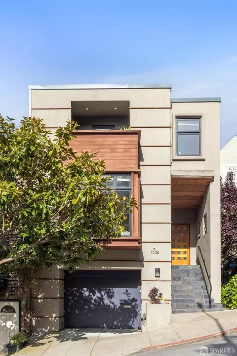 1598 Shrader St, San Francisco, CA 94117