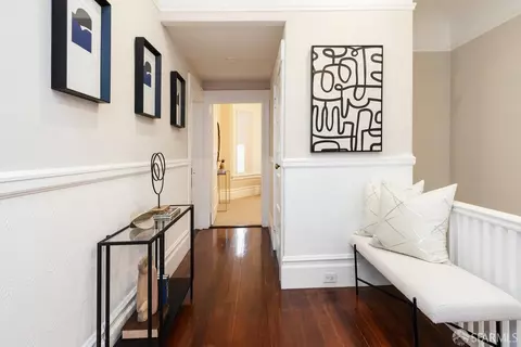 Entry Way - 108 7th Ave, San Francisco, CA 94118 photo 3 of 3