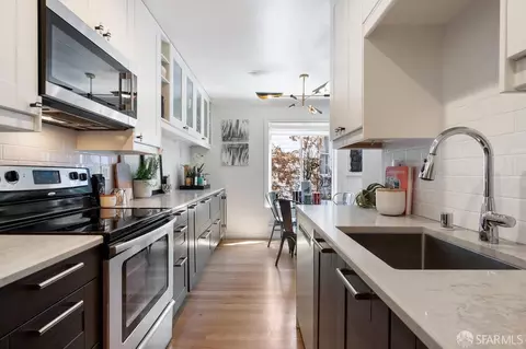 Kitchen - 650 Steiner St #4, San Francisco, CA 94117 photo 1 of 4