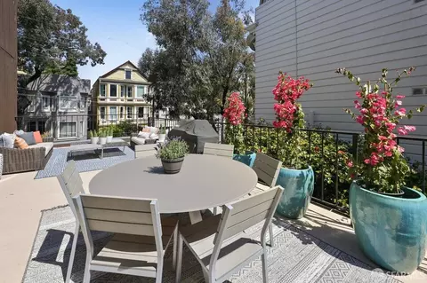 Exterior - 650 Steiner St #4, San Francisco, CA 94117 photo 4 of 7