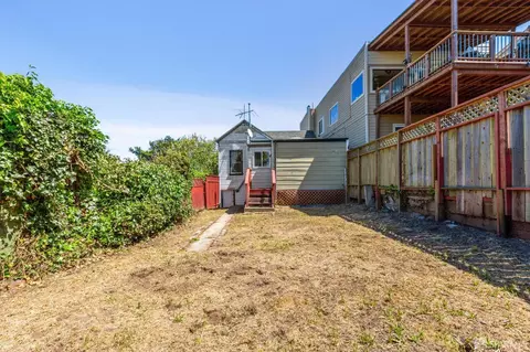 Exterior - 524 Avalon Ave, San Francisco, CA 94112 photo 2 of 4