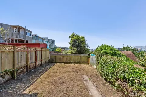 Exterior - 524 Avalon Ave, San Francisco, CA 94112 photo 1 of 4