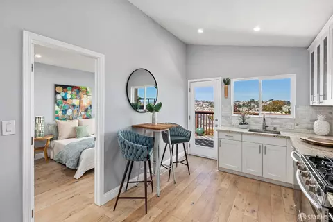 130 Shakespeare St, San Francisco, CA 94112
