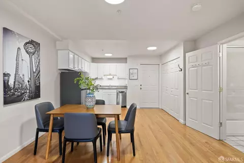 Dining - 485 8th St #402, Oakland, CA 94607 photo 1 of 2