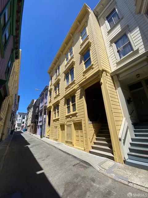 122 Jasper Pl, San Francisco, CA 94133