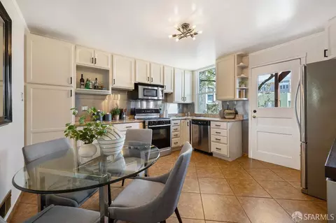 Kitchen - 520 27th Ave, San Francisco, CA 94121 photo 4 of 4