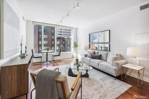 Living - 301 Main St #7A, San Francisco, CA 94105 photo 1 of 9