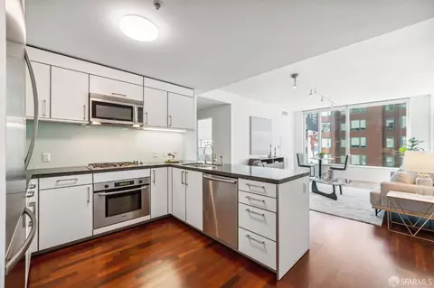Kitchen - 301 Main St #7A, San Francisco, CA 94105 photo 1 of 8
