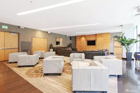 Living - 301 Main St #7A, San Francisco, CA 94105 photo 5 of 9