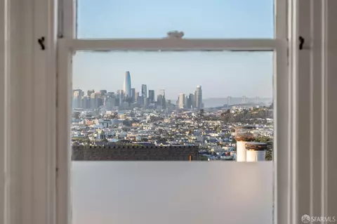 View/Area - 63 Winfield St, San Francisco, CA 94110 photo 2 of 4