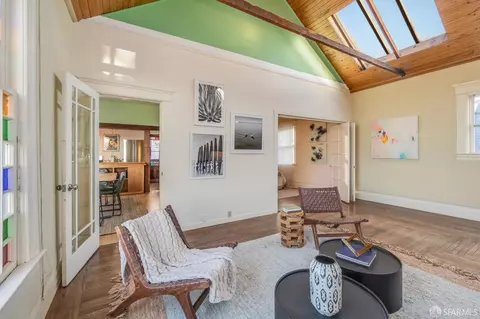 Living - 63 Winfield St, San Francisco, CA 94110 photo 4 of 6