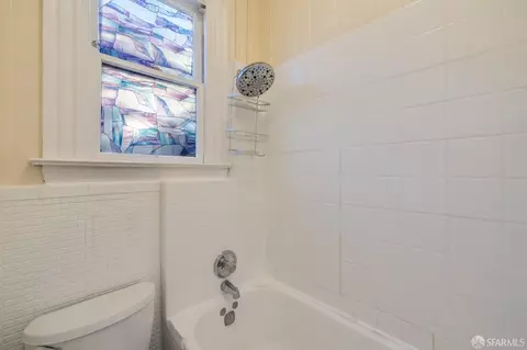 Bath - 63 Winfield St, San Francisco, CA 94110 photo 2 of 2
