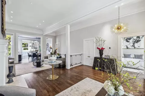 Entry Way - 2206 Pine St, San Francisco, CA 94115 photo 3 of 7